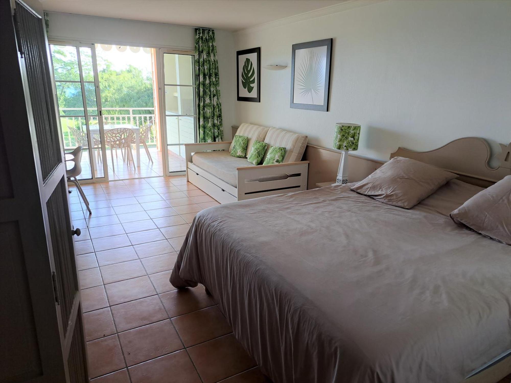 Grand Studio Vue Mer Exceptionnelle, Piscines, Plages. Sainte-Anne  Exterior photo